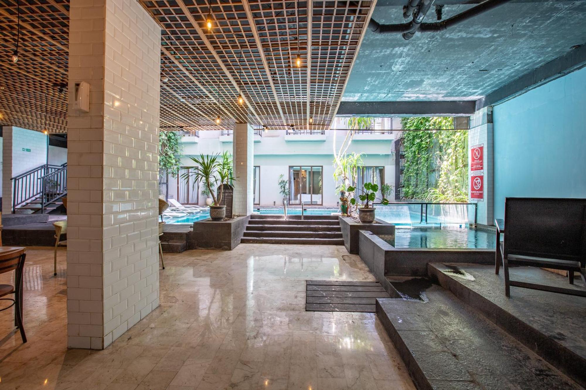 Liberta Seminyak Hotel Εξωτερικό φωτογραφία